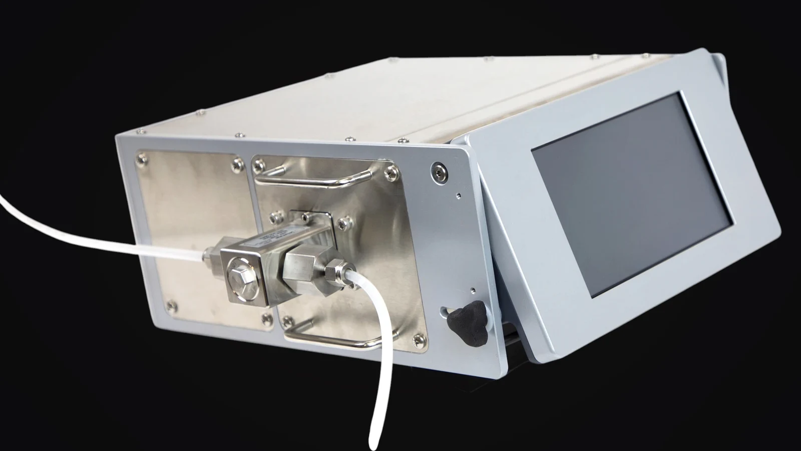 eVmP1 benchtop enclosure three-quarter view with pump head and tubing