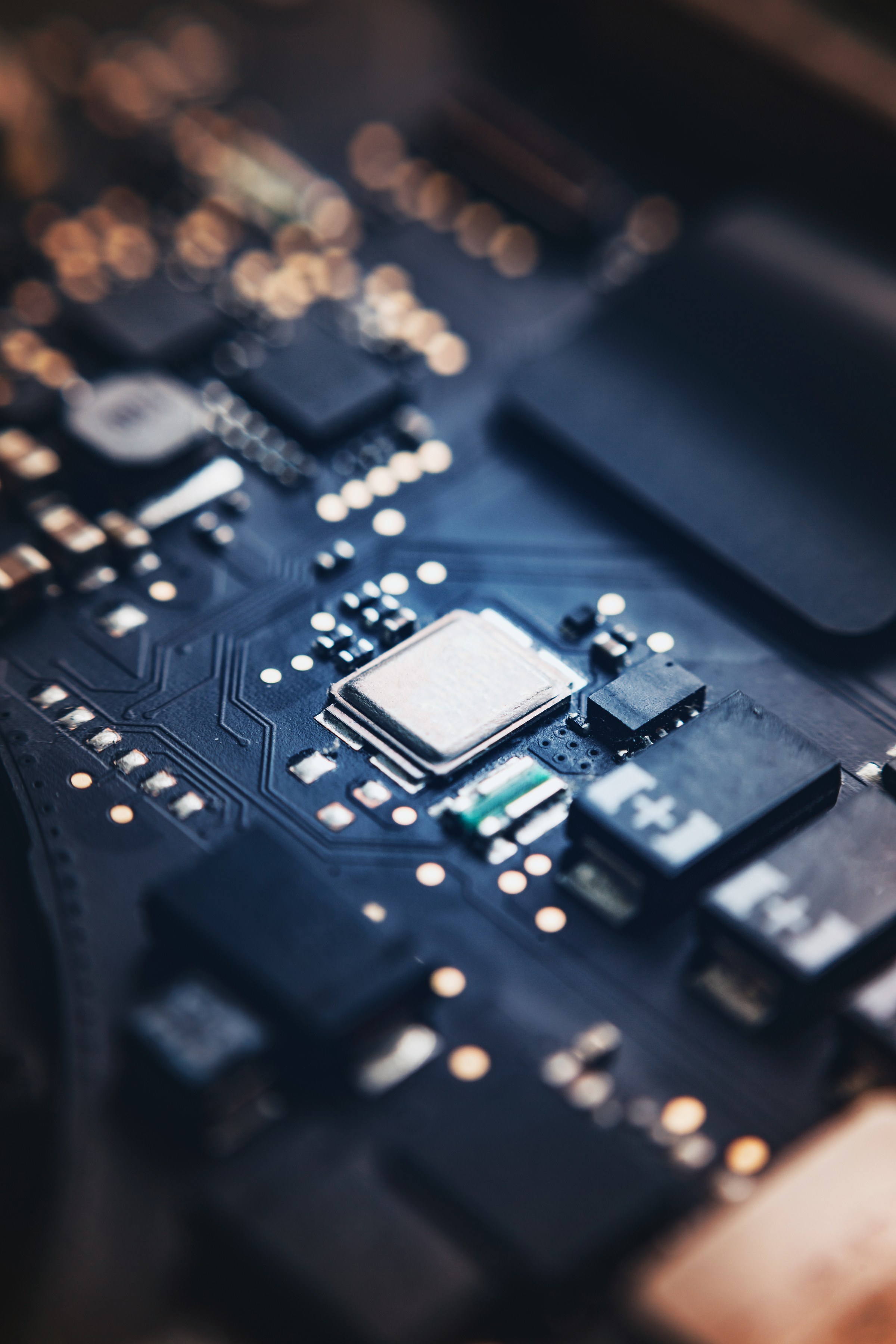Electronics circuit board for sealed-device leak testing